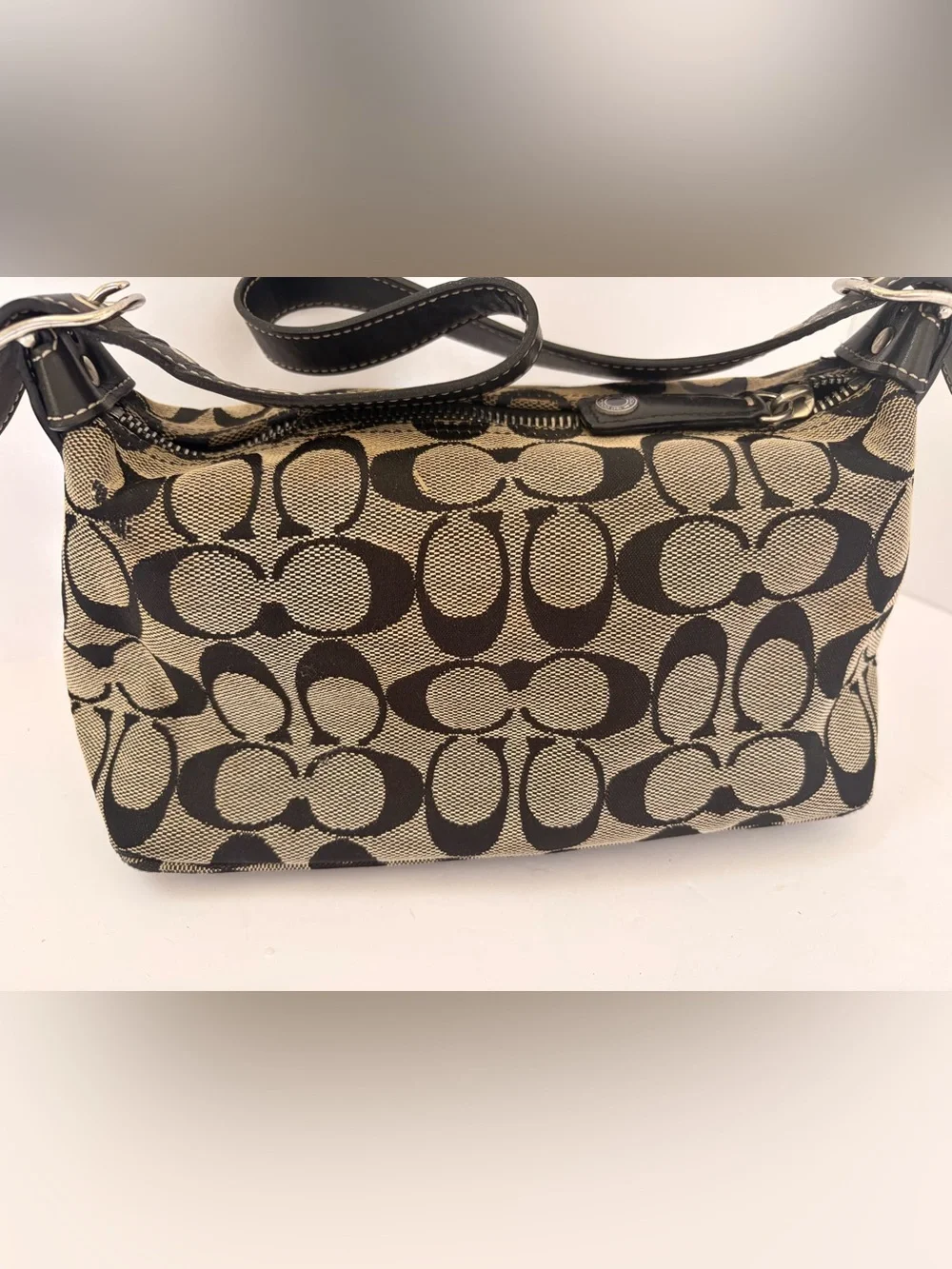 Coach Black and Beige Signature Canvas Shoulder Bag - Picture 4 of 6